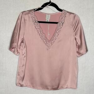 NWT Joie Blush Pink Satin Lace V-Neck Short Sleeve Blouse – Size XS